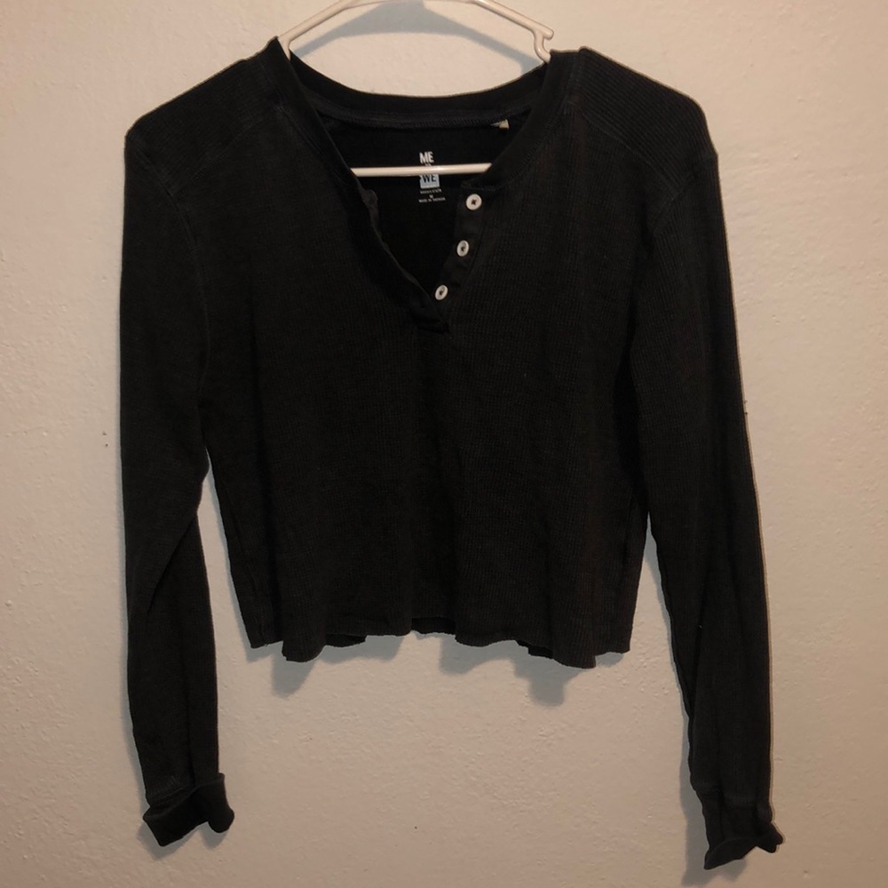 Long Sleeve Cropped Shirt